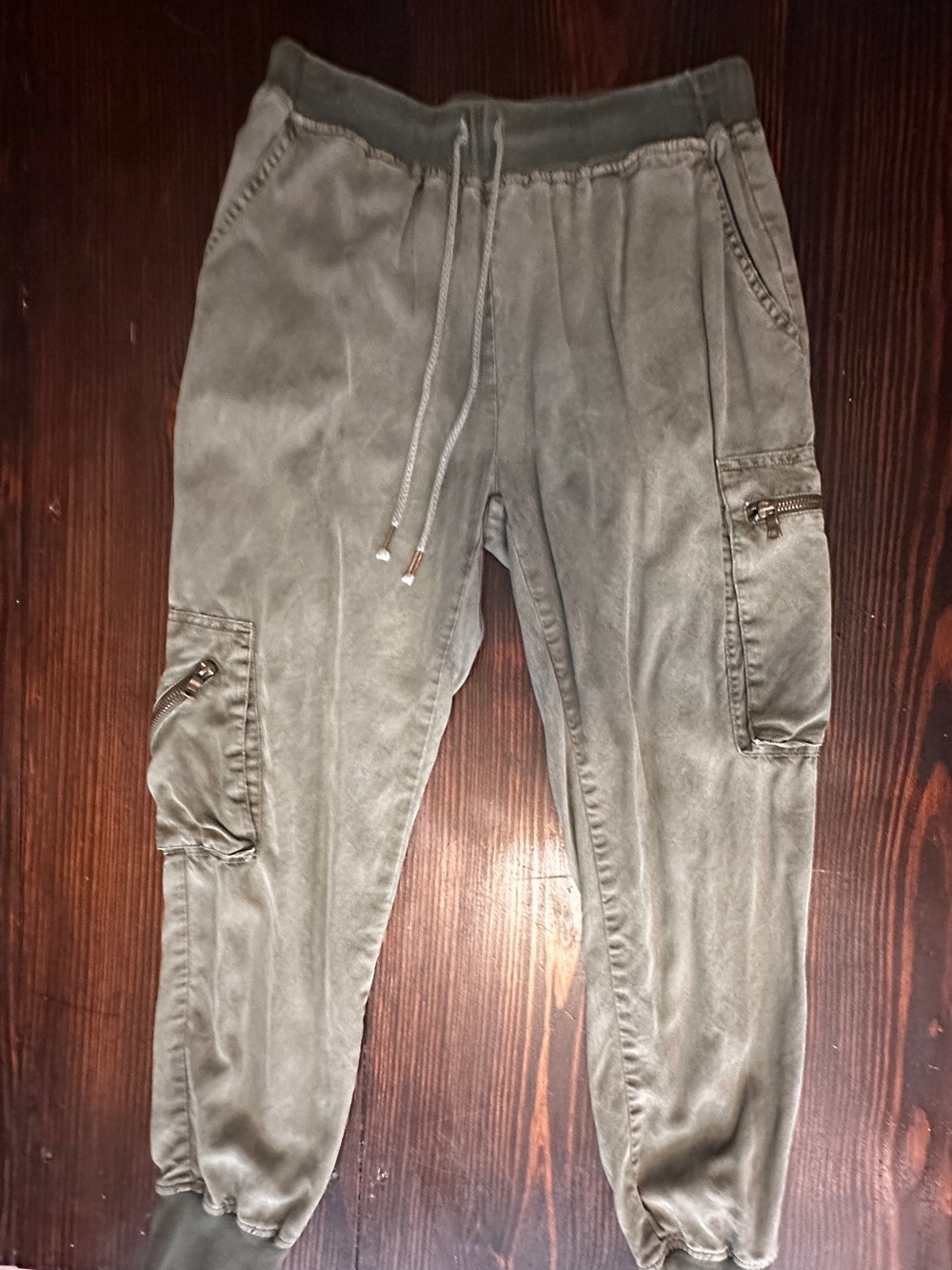 Casual Olive Cargo Joggers with Elastic Drawstring Waist